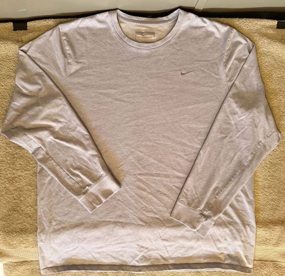 Nike Sportstee Long Sleeve Shirt Size XXL Grey Crewneck Pullover